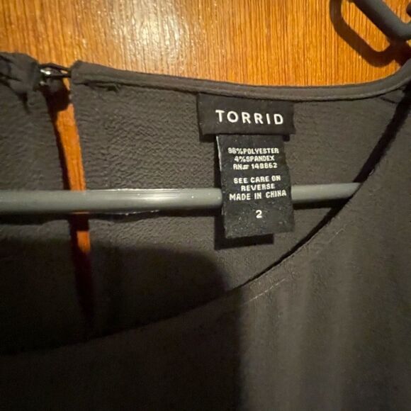 Sparkley Sleeve Detailed Top  - Picture 2 of 6